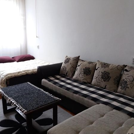 Apartment Studio Center Ποντγορίτσα Εξωτερικό φωτογραφία